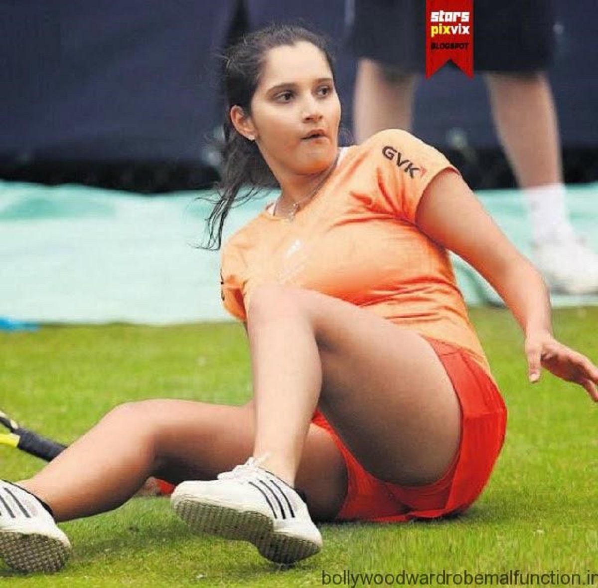 Sania Mirza Sexy Video Hd Bf - Sania Mirza Oops Moments On Tennis Court