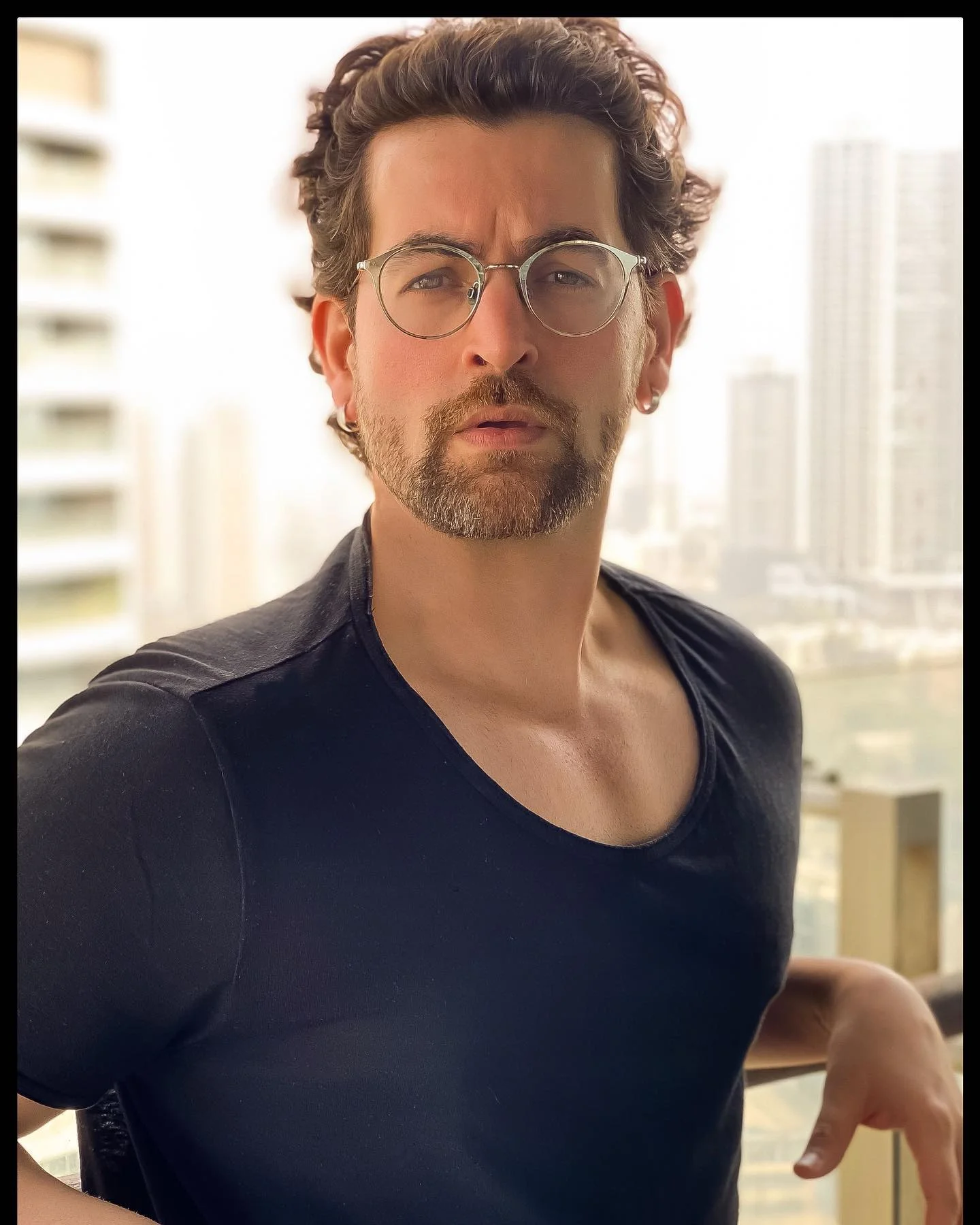 Neil Nitin Mukesh Biography