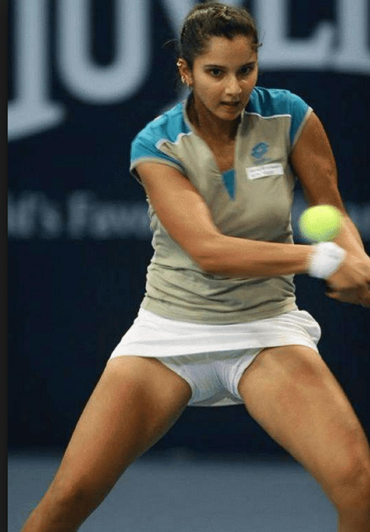1200px x 1724px - Sania Mirza Hot Pics on Tennis court