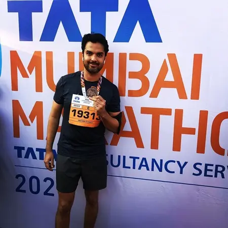 gautam kitchlu in mumbai marathon