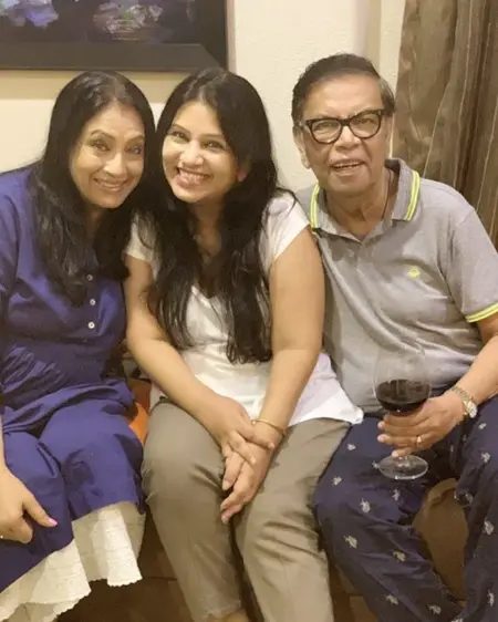 bidisha basu with her parents